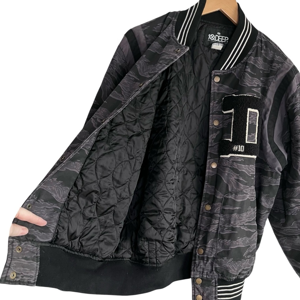 10.Deep Varsity Jacket Medium Camo Black Streetwear Rare - Picture 10 of 15